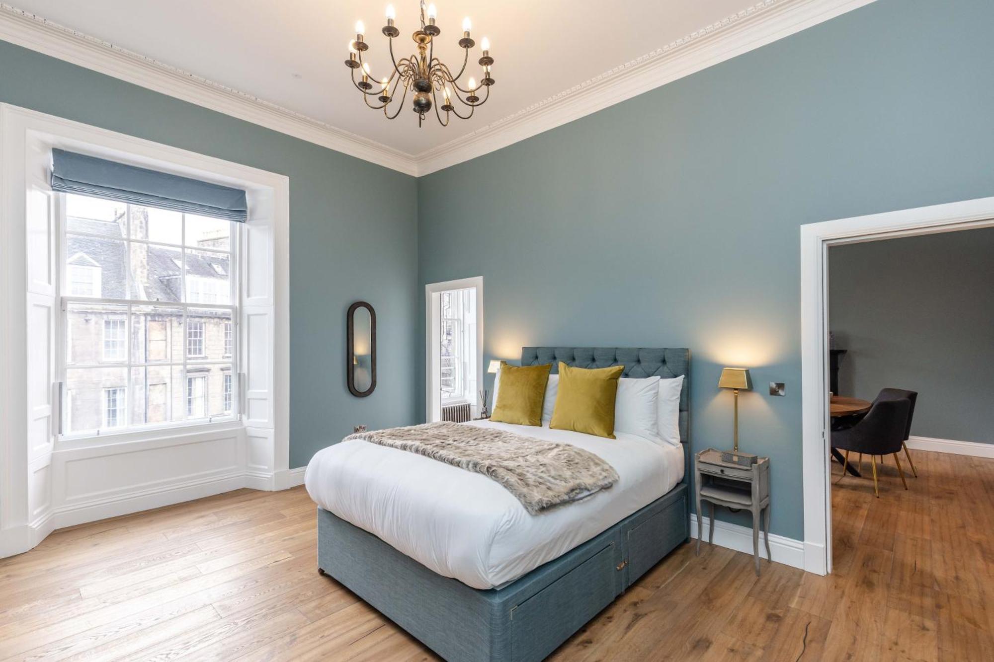 Dragon Suites Luxury Apartments At 9 Albyn Place Эдинбург Экстерьер фото