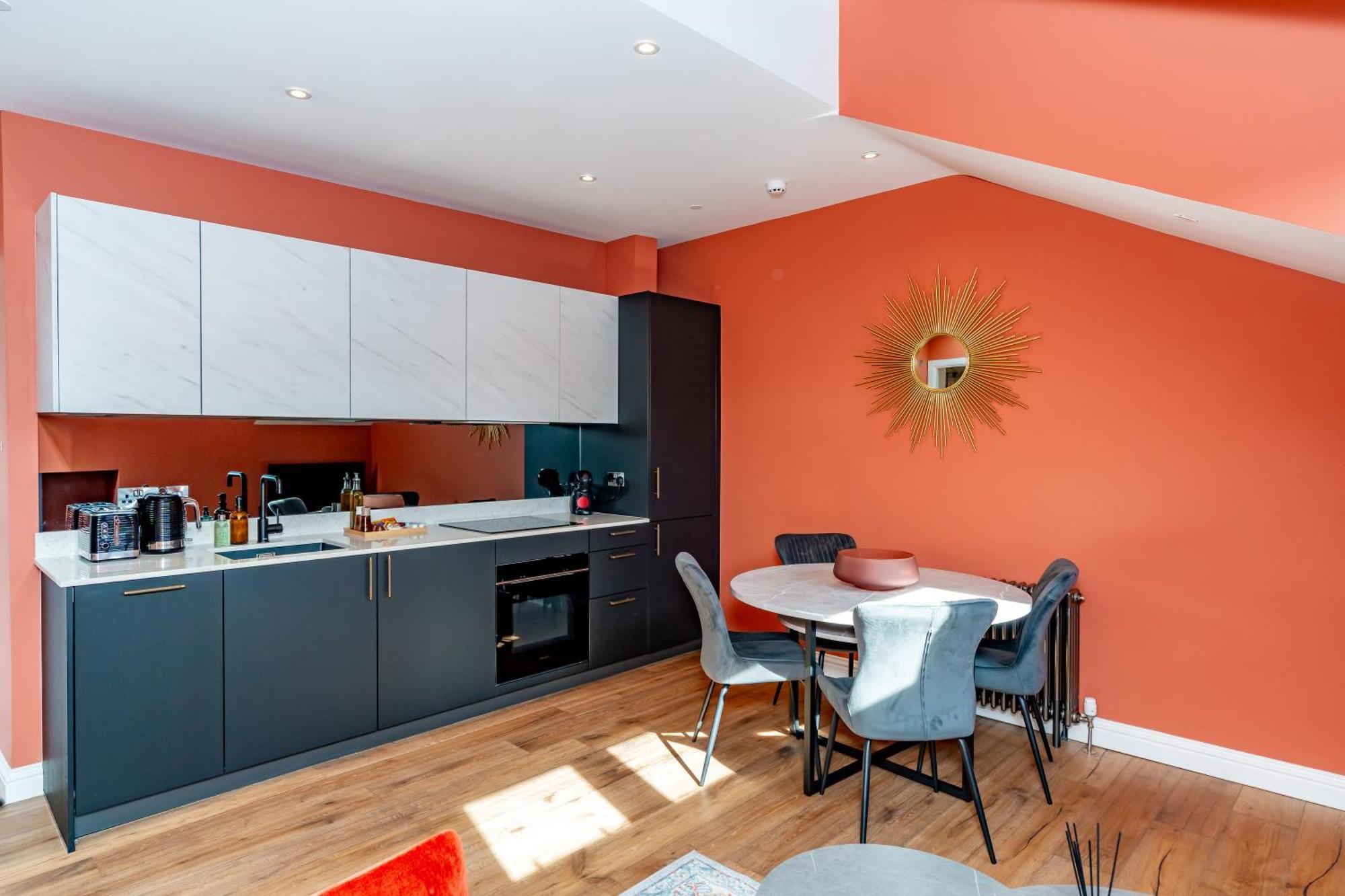 Dragon Suites Luxury Apartments At 9 Albyn Place Эдинбург Экстерьер фото