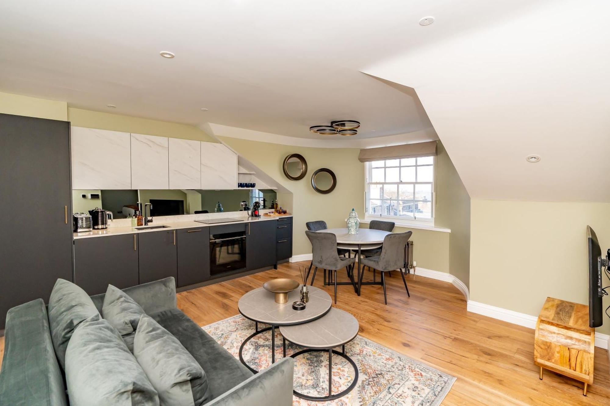 Dragon Suites Luxury Apartments At 9 Albyn Place Эдинбург Экстерьер фото