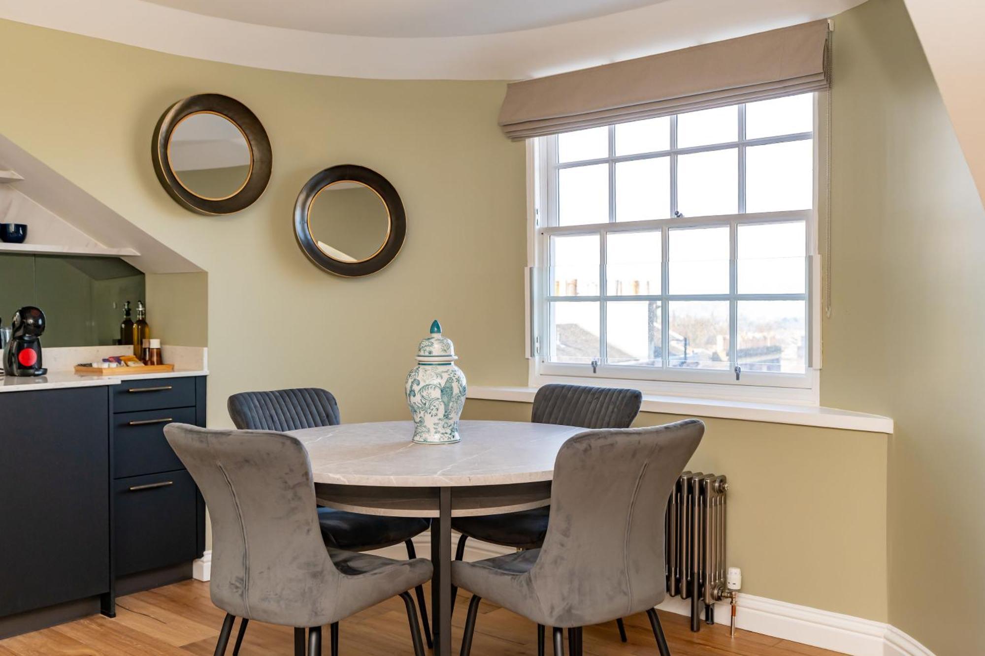 Dragon Suites Luxury Apartments At 9 Albyn Place Эдинбург Экстерьер фото