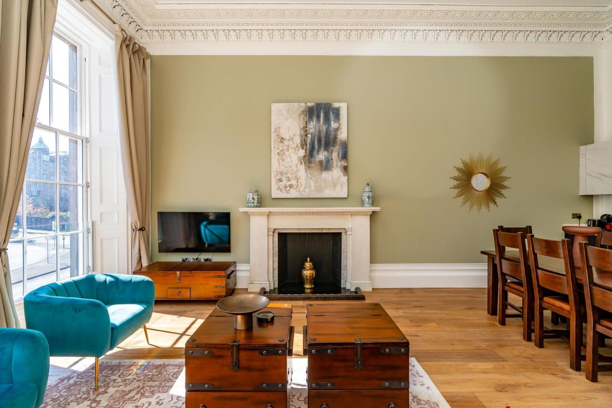 Dragon Suites Luxury Apartments At 9 Albyn Place Эдинбург Экстерьер фото
